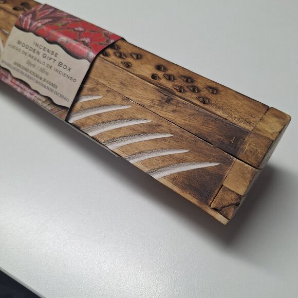 Incense Wooden Gift Box Myrrh 20 Sticks 20 Cones Coffin Present Flora - Picture 3 of 8